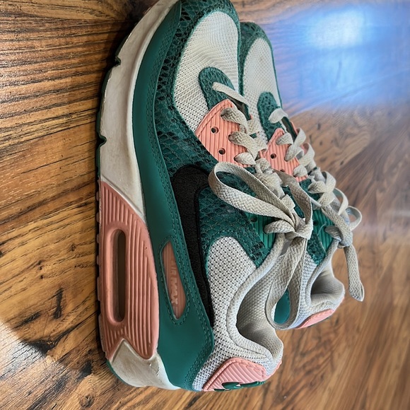 Nike Air Max Sneakers - Picture 3 of 3